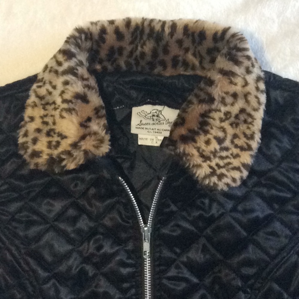 Quilted Vest Zip Up Convertible Faux Leopard Fur Collar